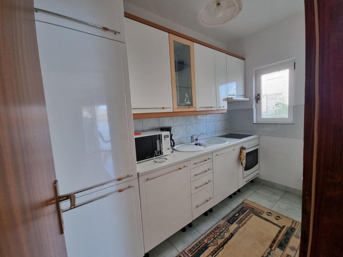Apartment Matej Trogir Exterior photo